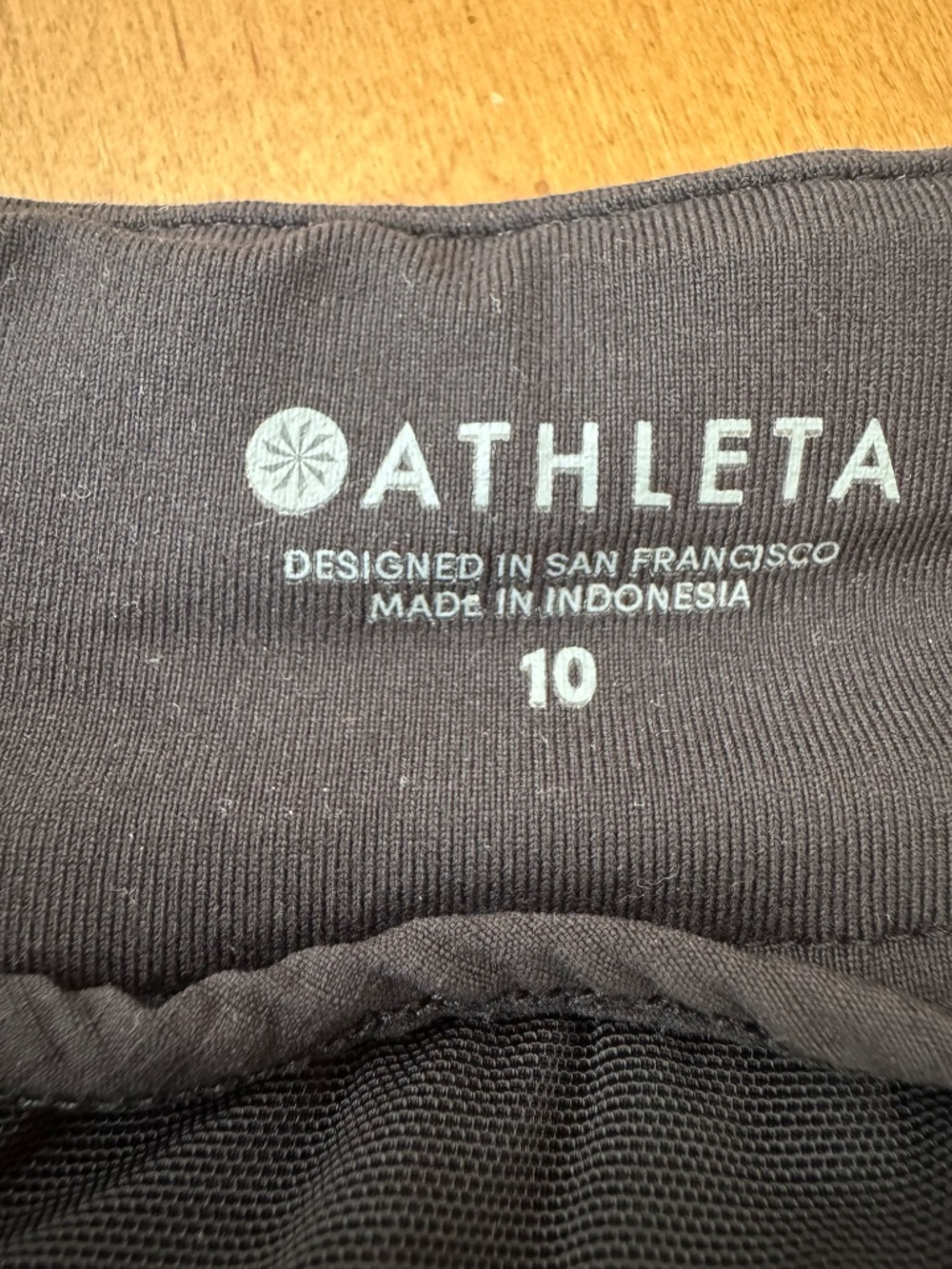 Athleta Black Nylon Spandex Utility Shorts Trail Hike Athleisure - Picture 8 of 10